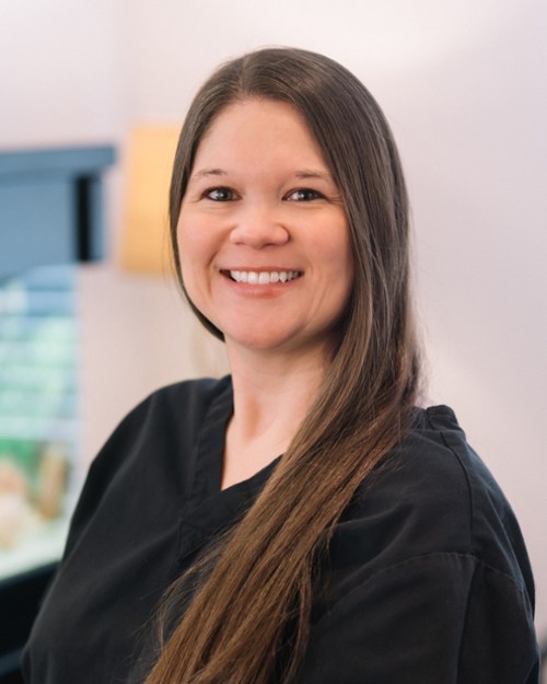 Lindsey- Registered Dental Hygienist in Cheshire, CT 